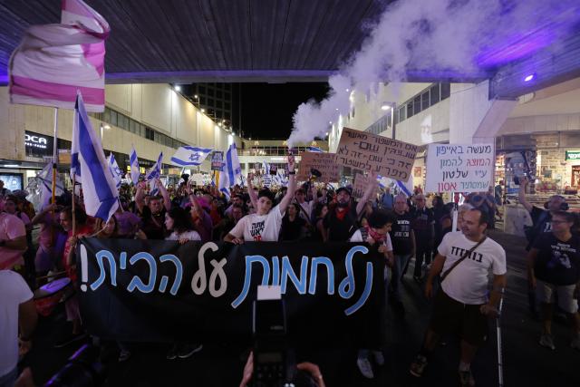 יוסי זמיר דמוקרטיה